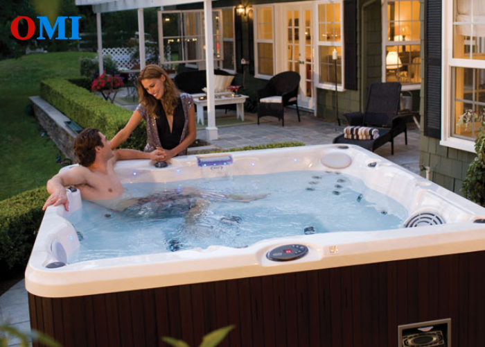 Bồn Sục Xông Hơi Jacuzzi OMI - Tận Hưởng Không Gian Thư Giãn Bên Người Thương